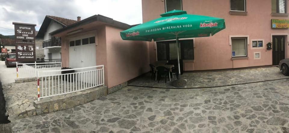 Saraj Guest House Kulen Vakuf Exterior photo